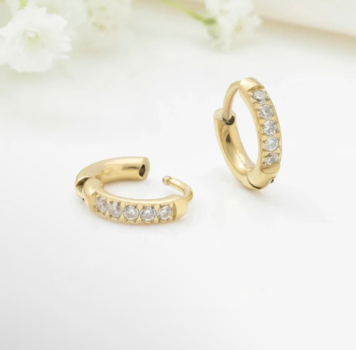The Etta Pavé Huggies
